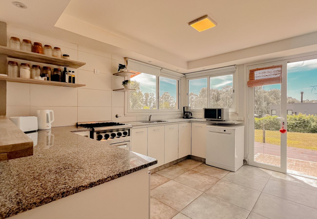 Casa em Chapadmalal - Casa en Venta Barrancas de San Benito