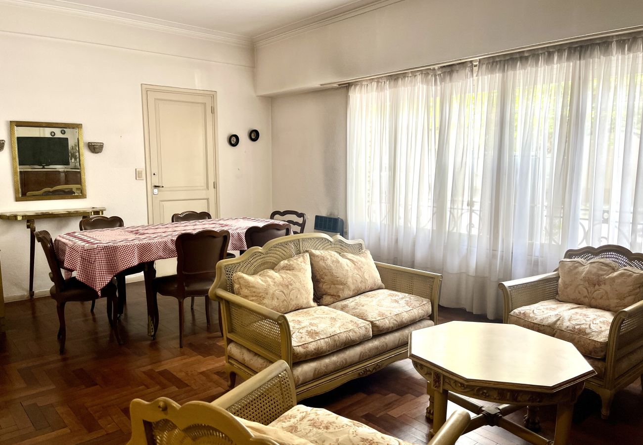 Apartamento em Mar Del Plata - PH al frente en excelente ubicación zona centro