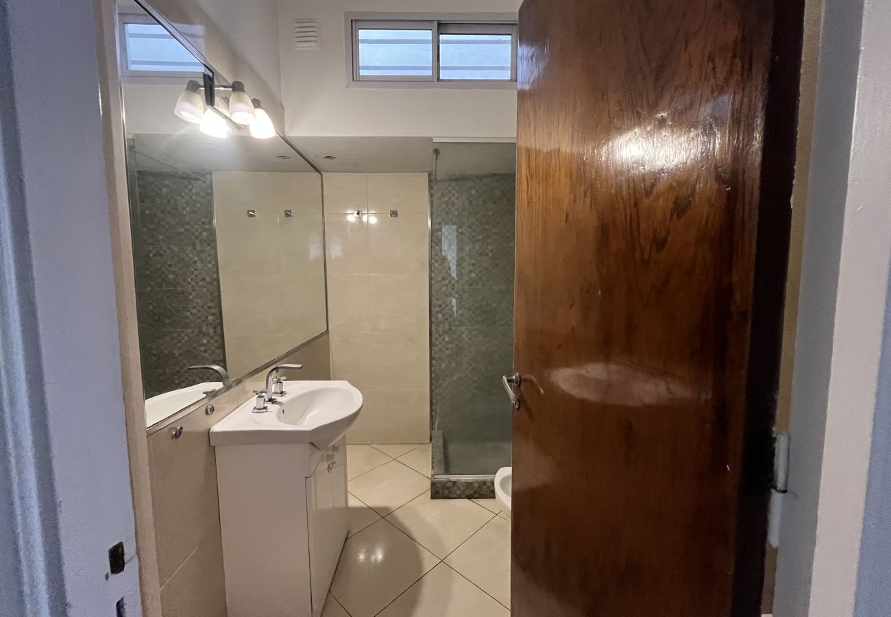 Chalet em Mar Del Plata - Chalet 4 Ambientes + 2 Departamentos en Block, Bar