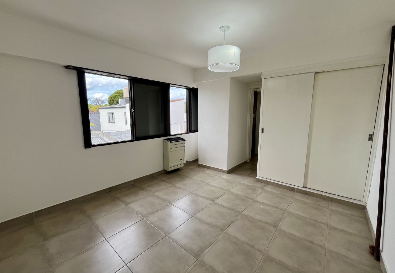 Chalet em Mar Del Plata - Chalet 4 Ambientes + 2 Departamentos en Block, Bar