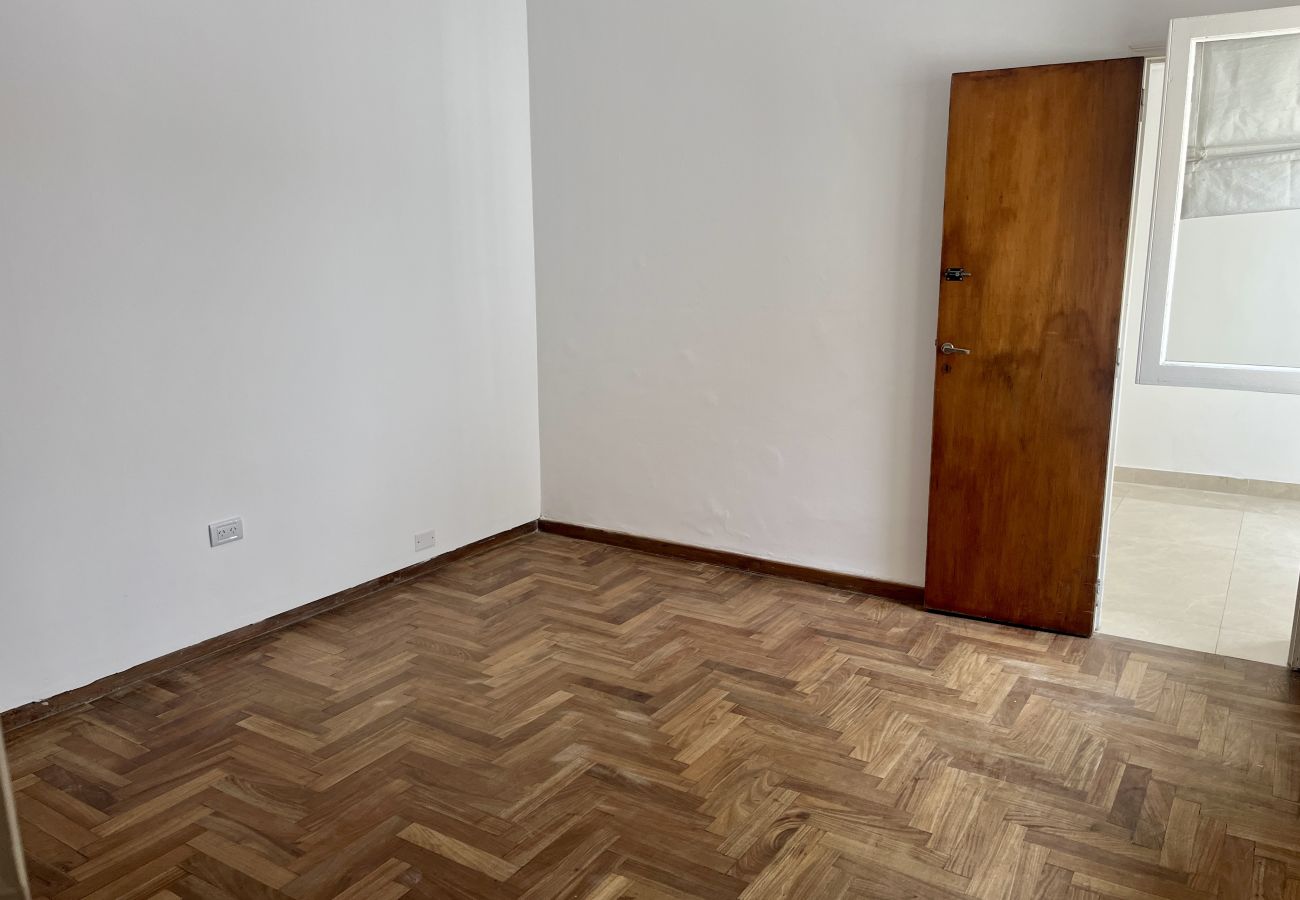 Chalet em Mar Del Plata - Chalet 4 Ambientes + 2 Departamentos en Block, Bar