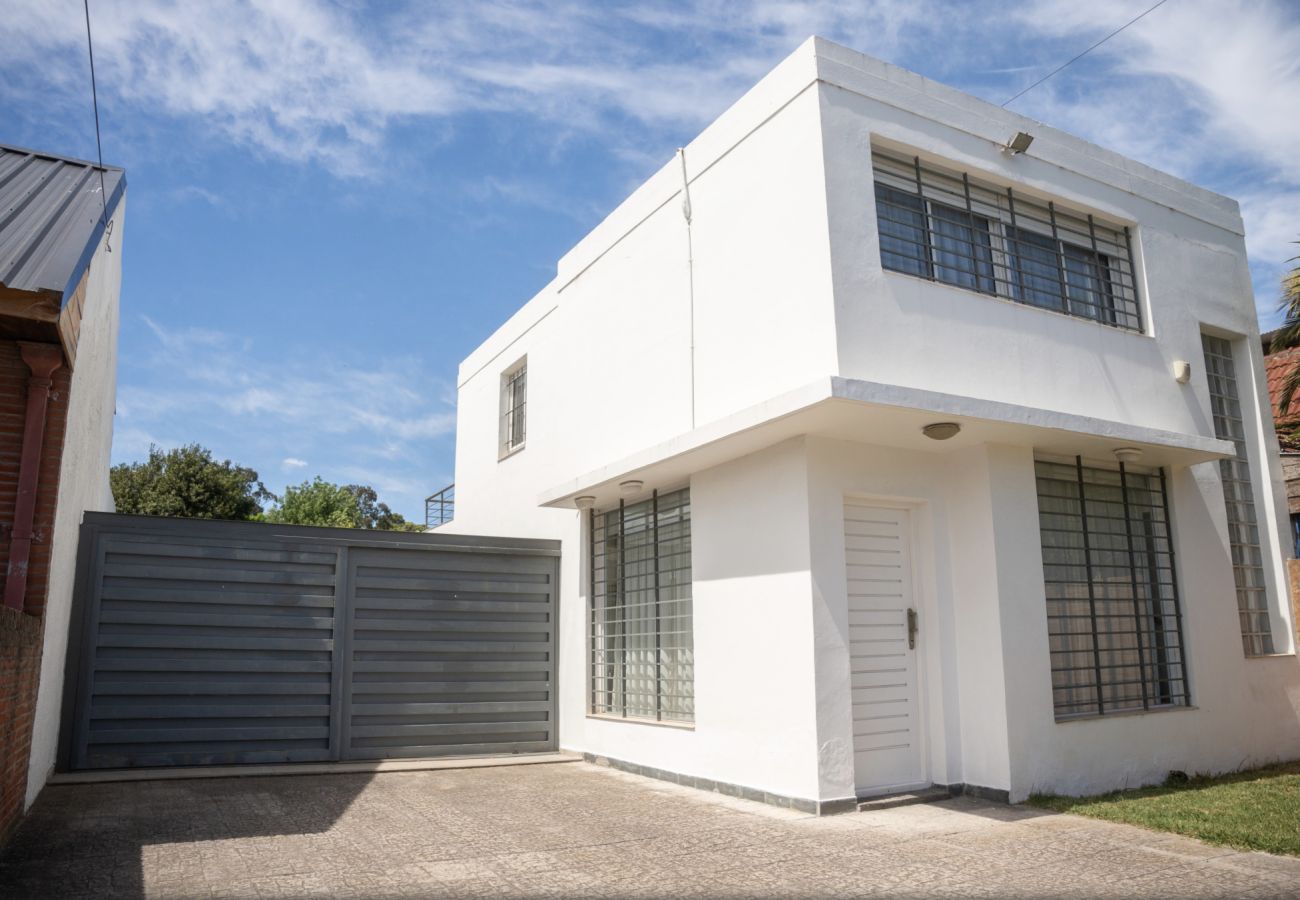 House in Mar Del Plata - Colinas de Peralta Ramos - Casa 3 Amb - MARZ/DIC