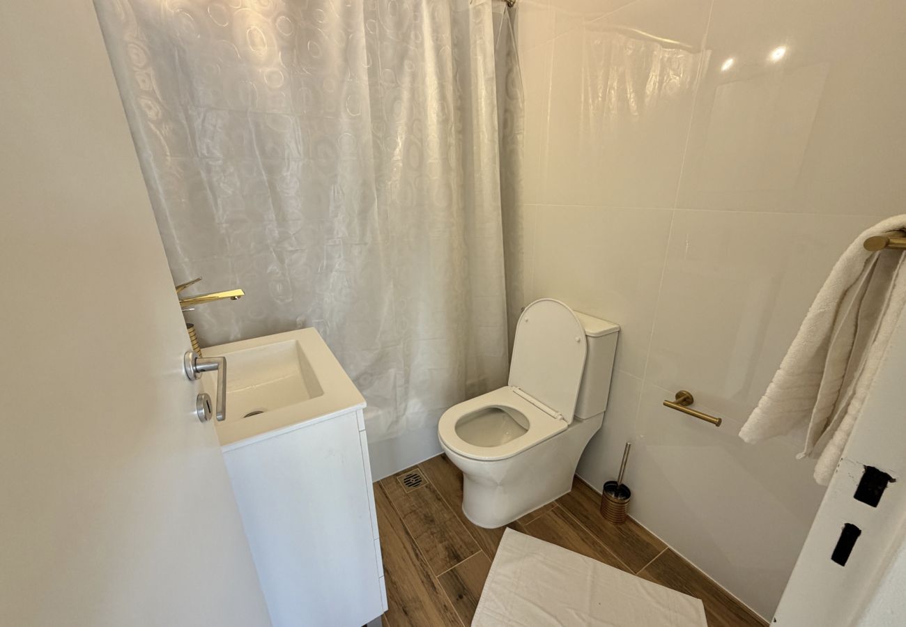 Apartment in Mar Del Plata - La Perla - Depto 2 Amb - MARZ/DIC