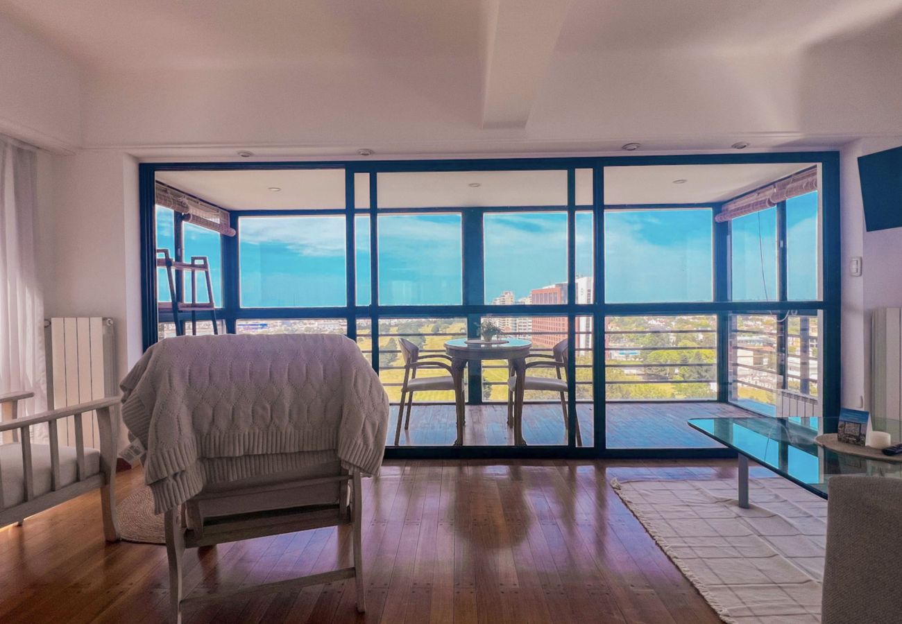 Apartment in Mar Del Plata - Playa Grande - Depto 3 Amb - MARZ/DIC