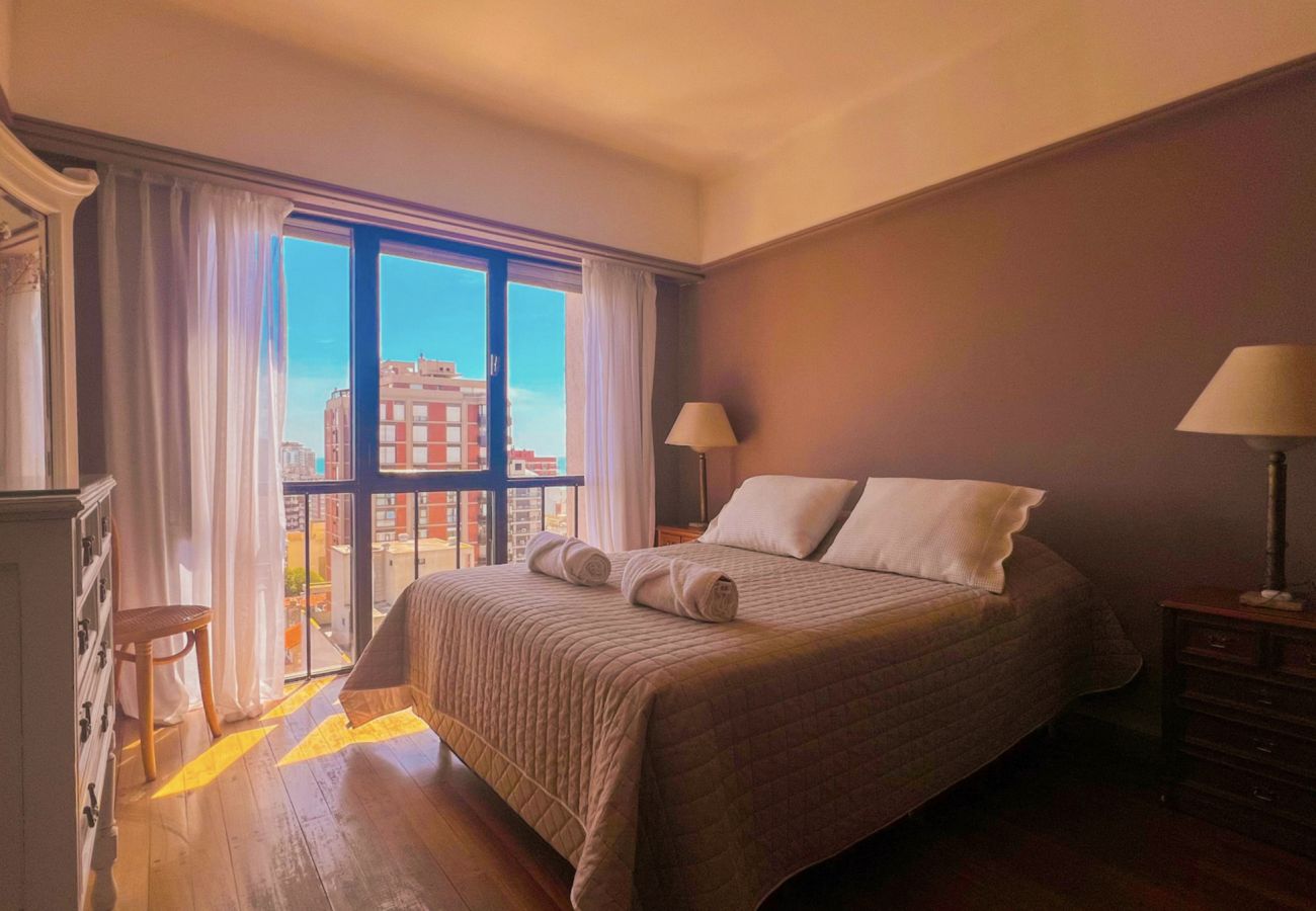 Apartment in Mar Del Plata - Playa Grande - Depto 3 Amb - MARZ/DIC