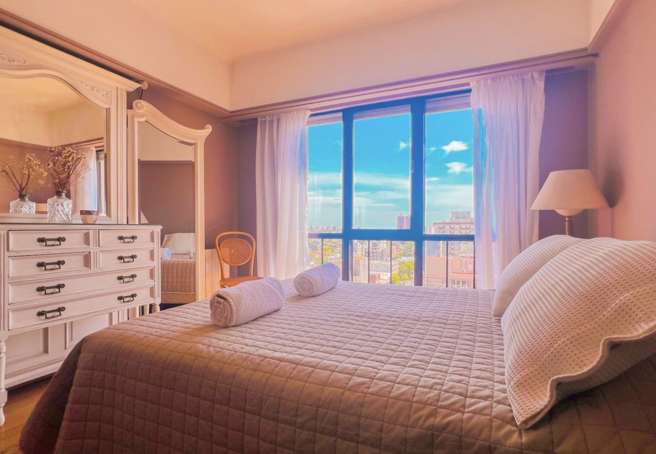 Apartment in Mar Del Plata - Playa Grande - Depto 3 Amb - MARZ/DIC