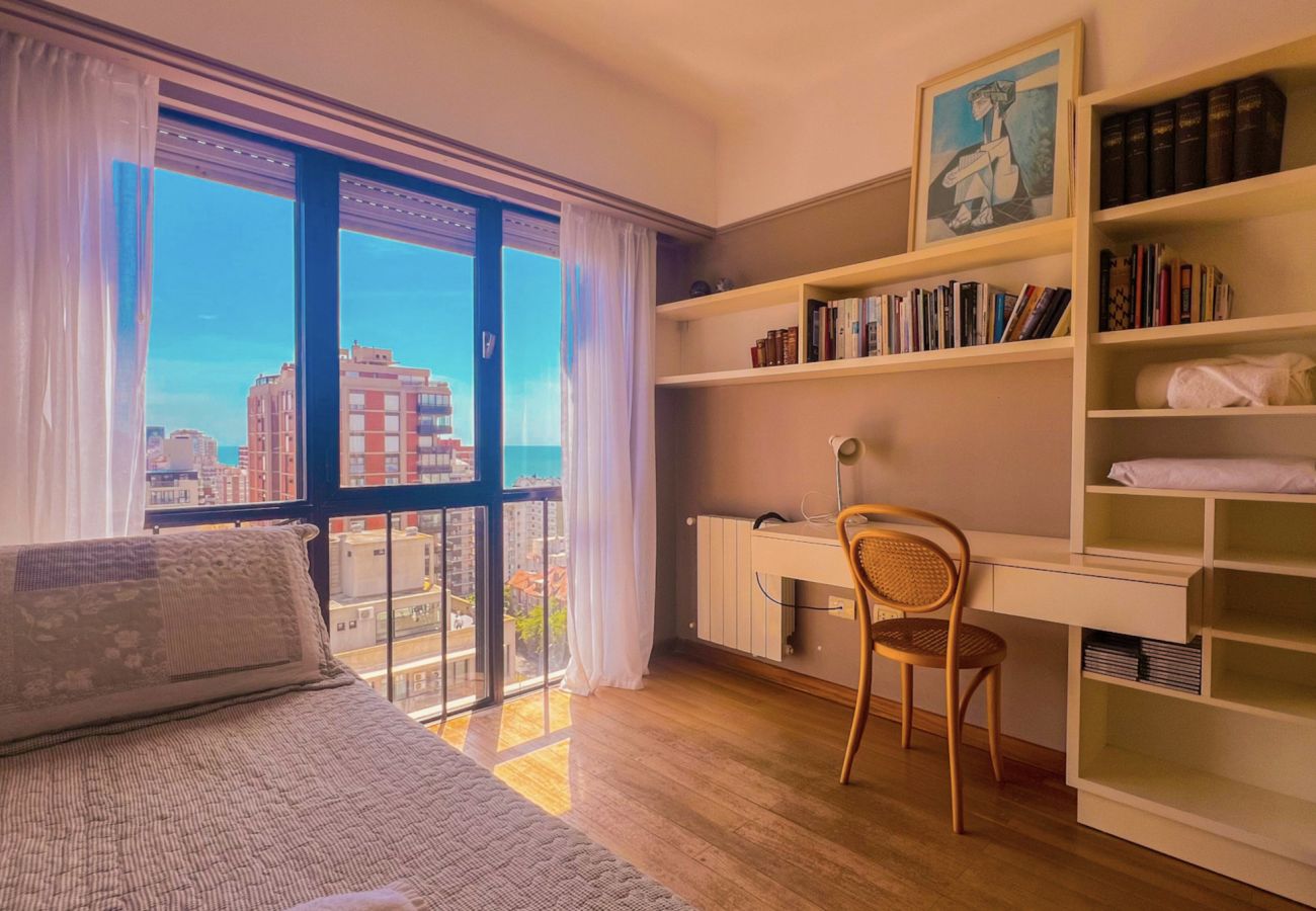 Apartment in Mar Del Plata - Playa Grande - Depto 3 Amb - MARZ/DIC