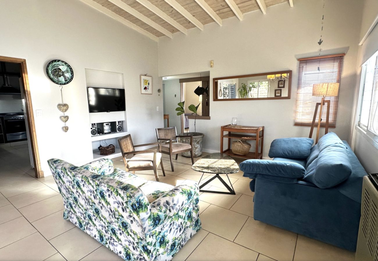 House in Mar Del Plata - Alfar - Casa 4 amb - MARZ/NOV