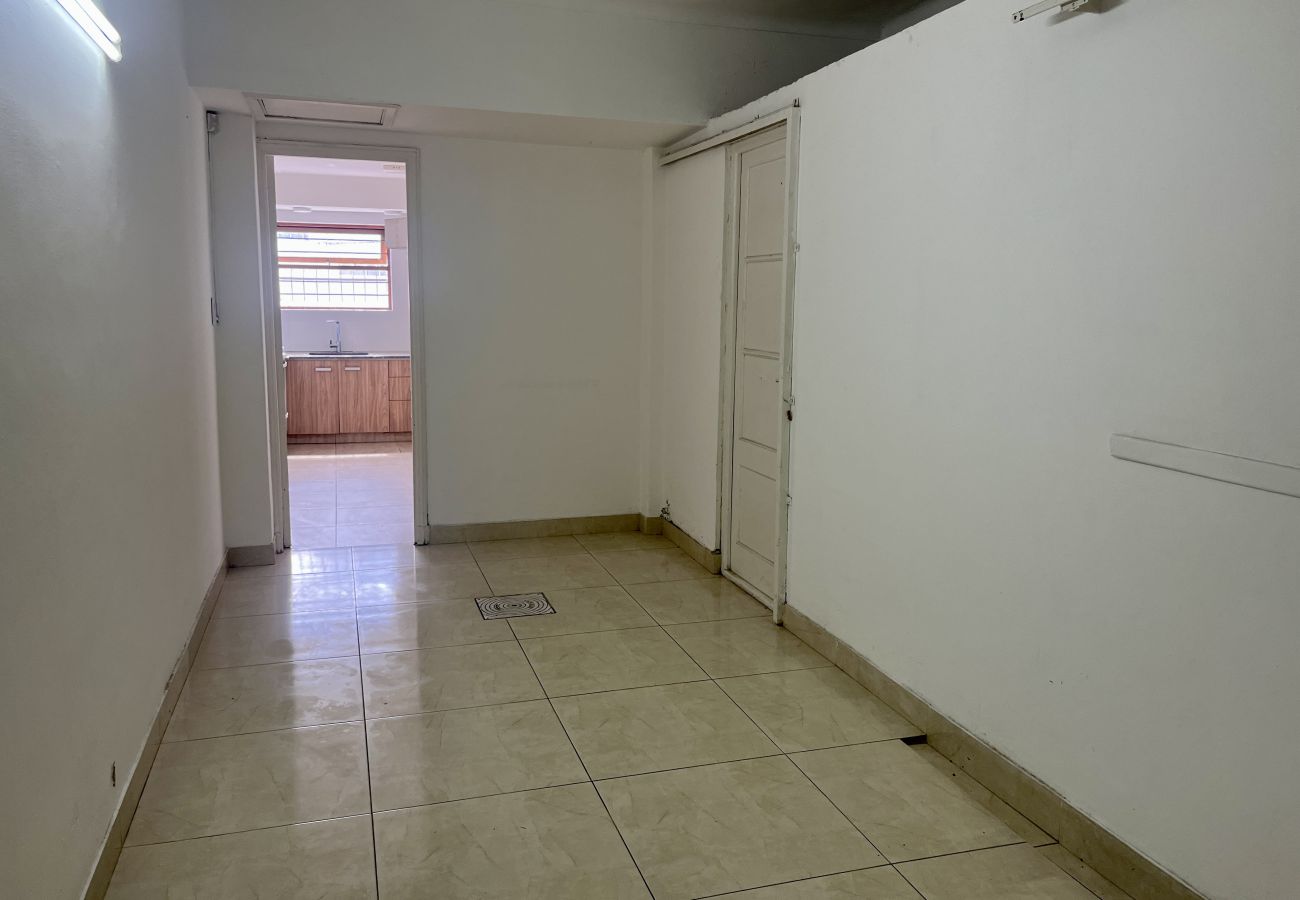 Villa in Mar Del Plata - Chalet 4 Ambientes + 2 Departamentos en Block, Bar