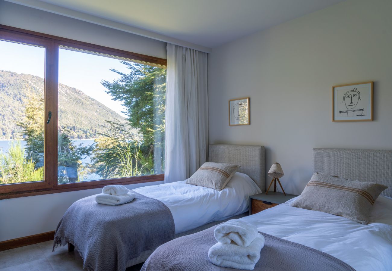 Apartment in San Carlos de Bariloche - 4/5 pax -  Arrayan  -1A RD