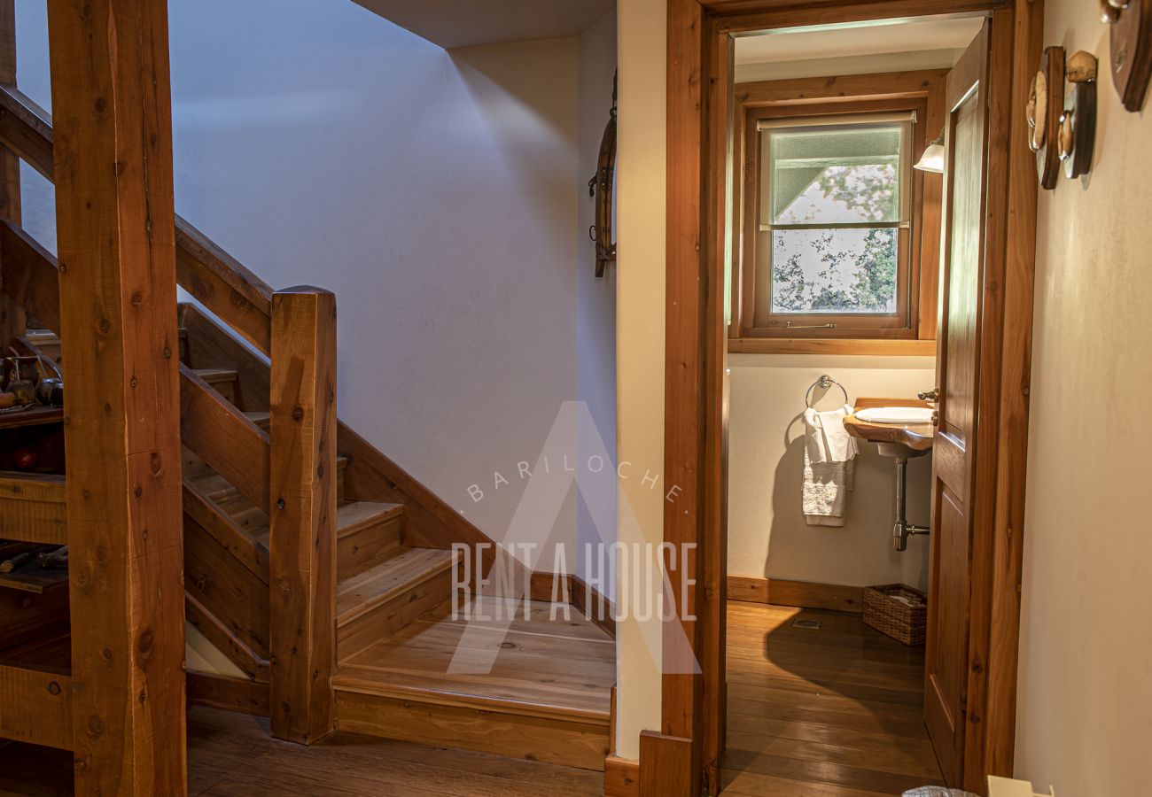 House in San Carlos de Bariloche - 08PAX ARE23 MER