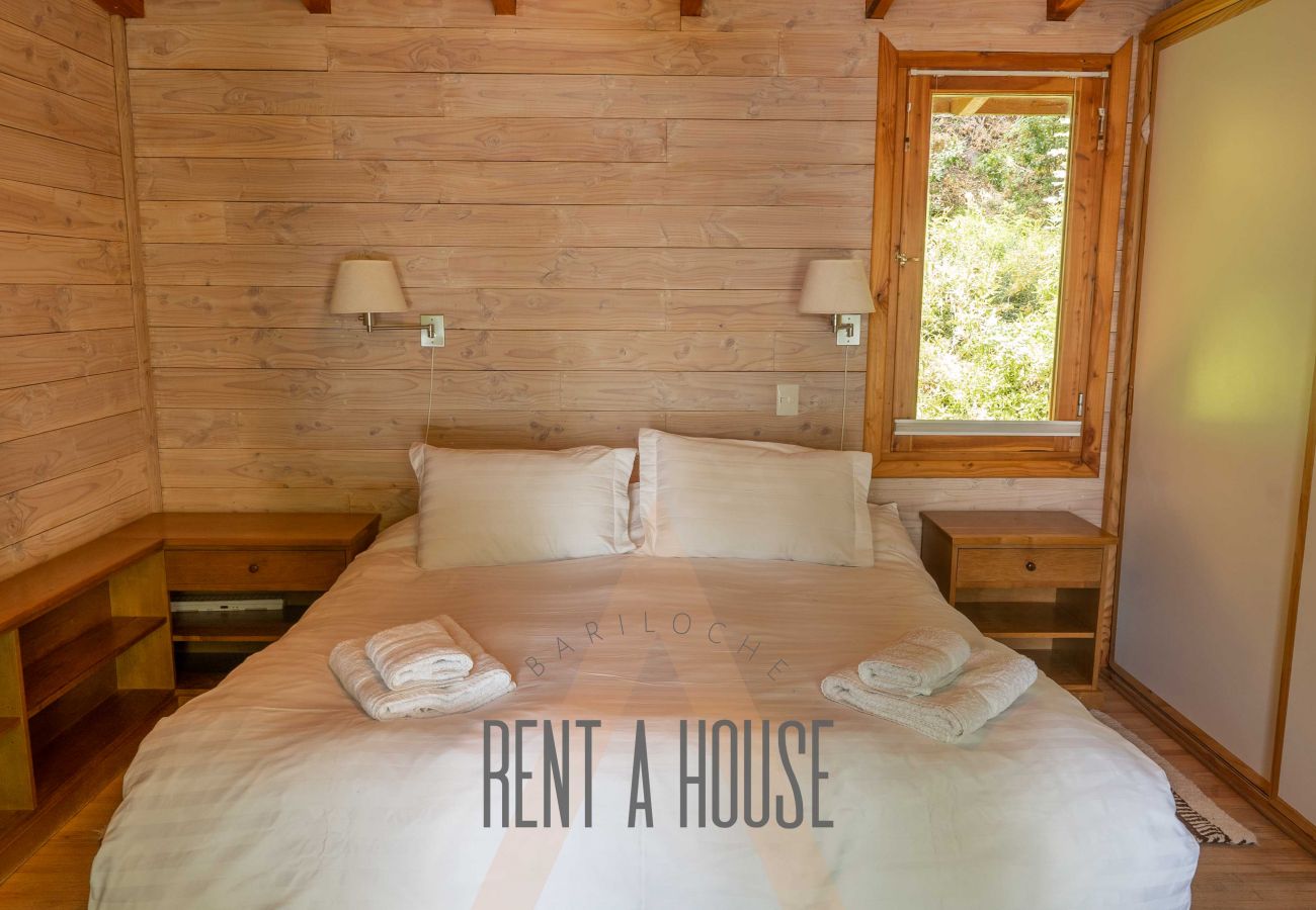House in San Carlos de Bariloche - 06PAX MORE11C JUNCAL