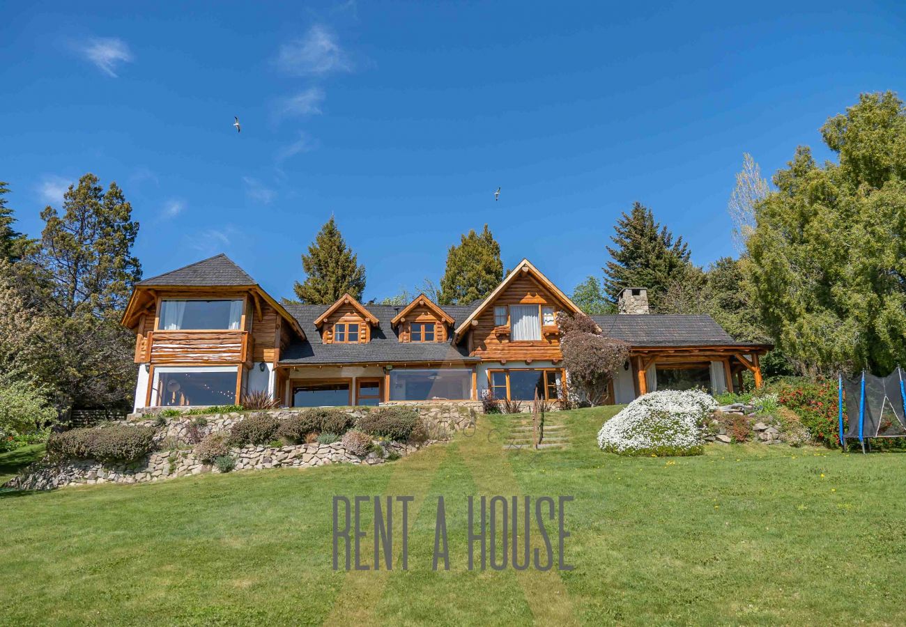 House in San Carlos de Bariloche - 11PAX HUAPI17C ESCG