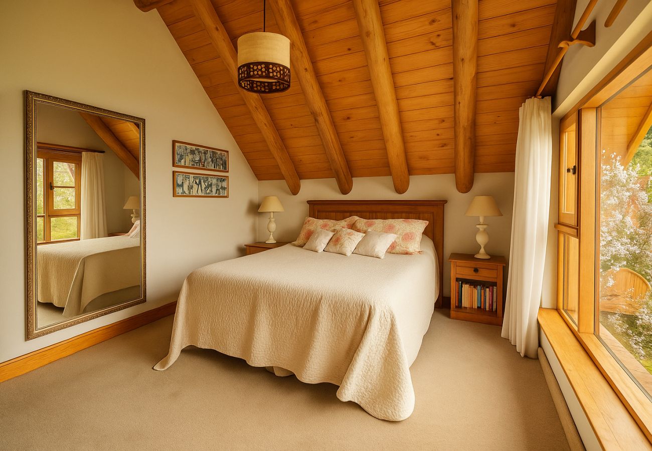 House in San Carlos de Bariloche - 11PAX HUAPI17C ESCG