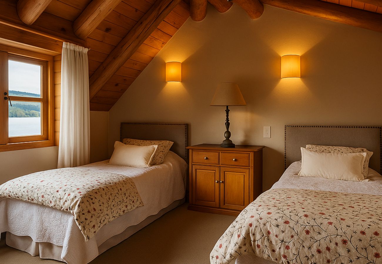 House in San Carlos de Bariloche - 11PAX HUAPI17C ESCG