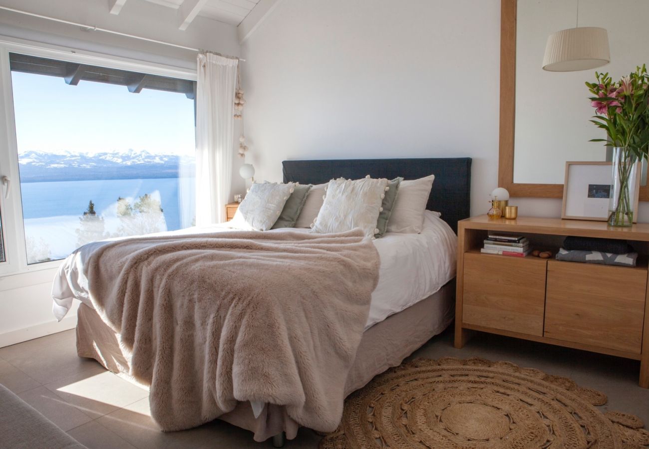 House in San Carlos de Bariloche - 10PAX VIEW10 FLOWER