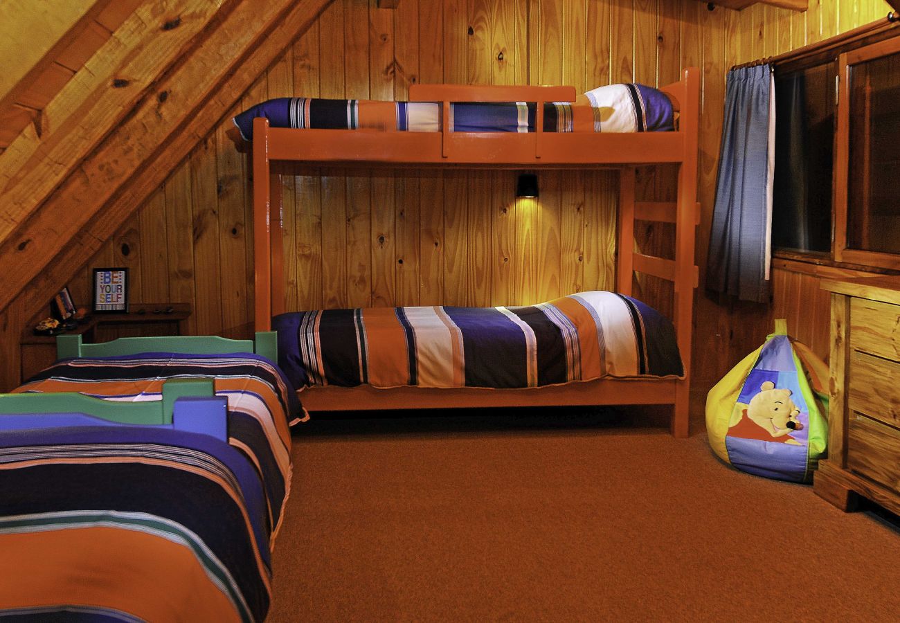 House in San Carlos de Bariloche - 08/12 CAS03 WL