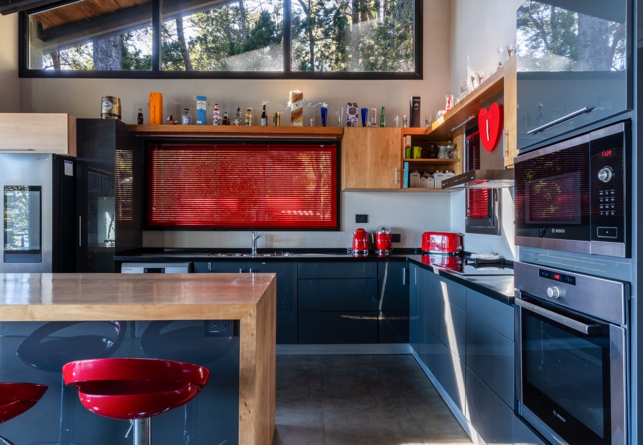 House in San Carlos de Bariloche - 08PAX MORE26C MAXIMO