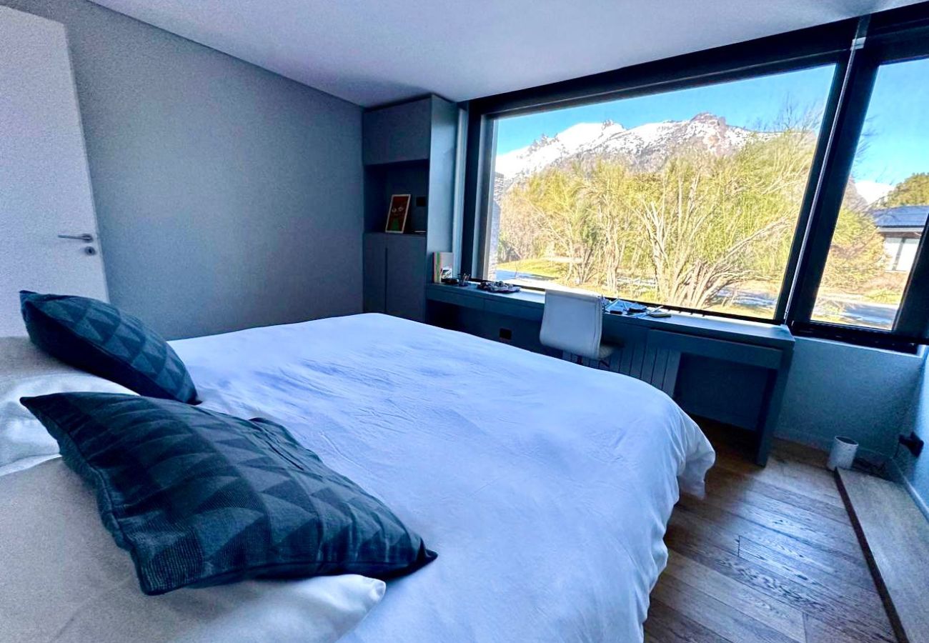 House in San Carlos de Bariloche - 09PAX ARE42 MECHI