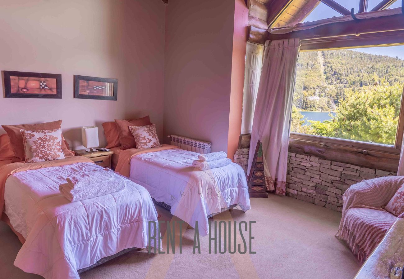 House in San Carlos de Bariloche - 13PAX PENI05C GASTON