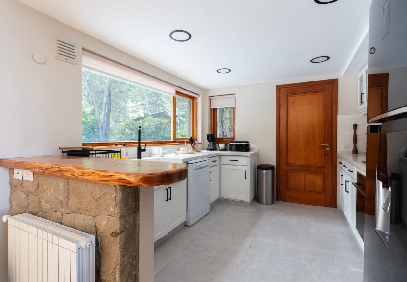 House in San Carlos de Bariloche - 08/10 ARE26 CHENI