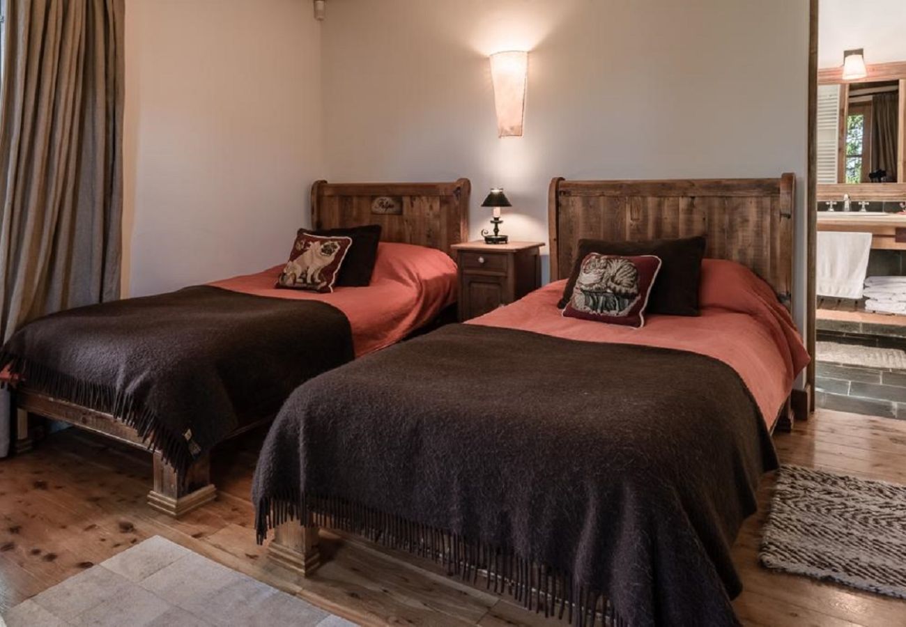 House in San Carlos de Bariloche - 1OPAX ARE06 ANABELLE