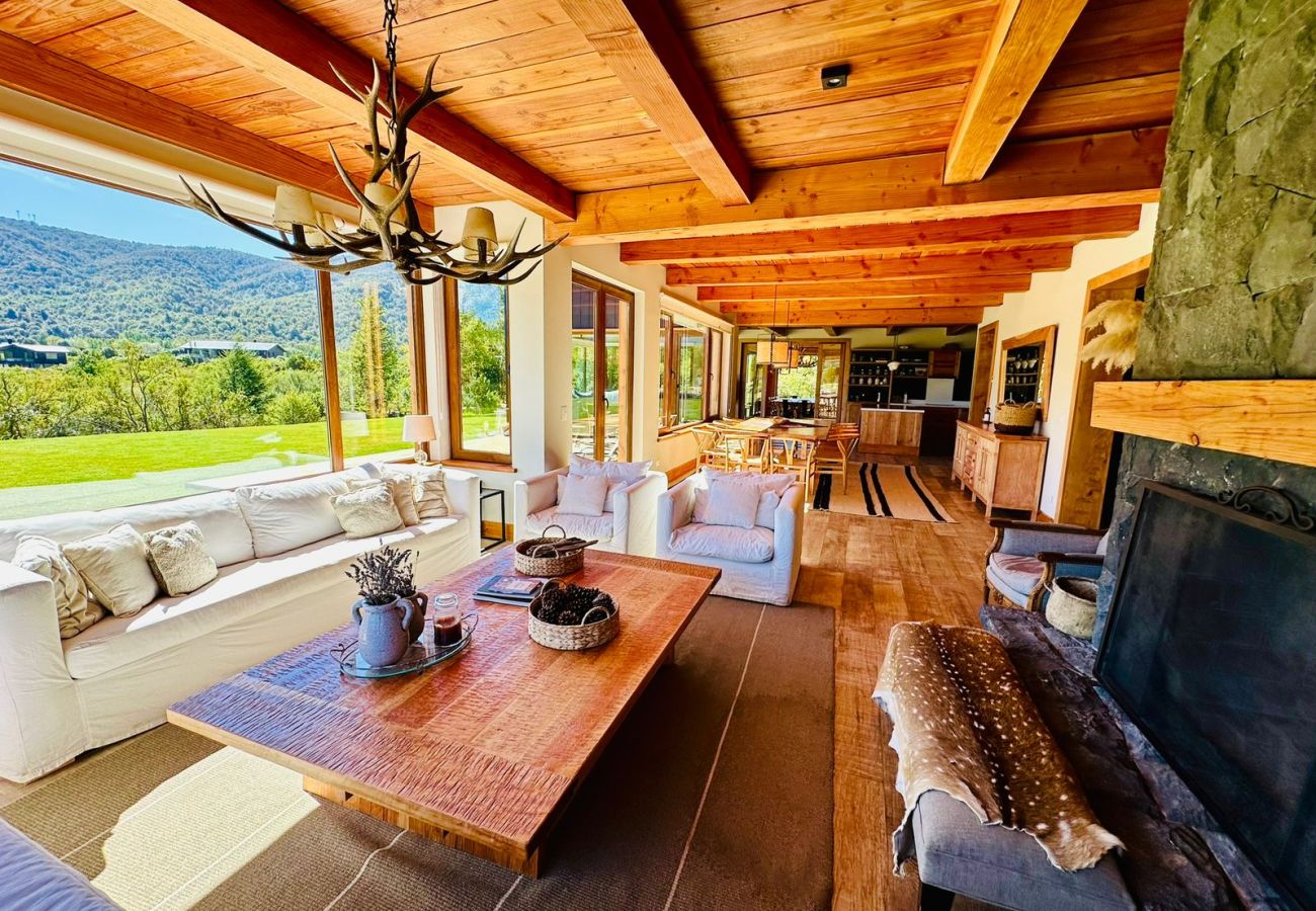 House in San Carlos de Bariloche - 12 ARE11 NVA LULI