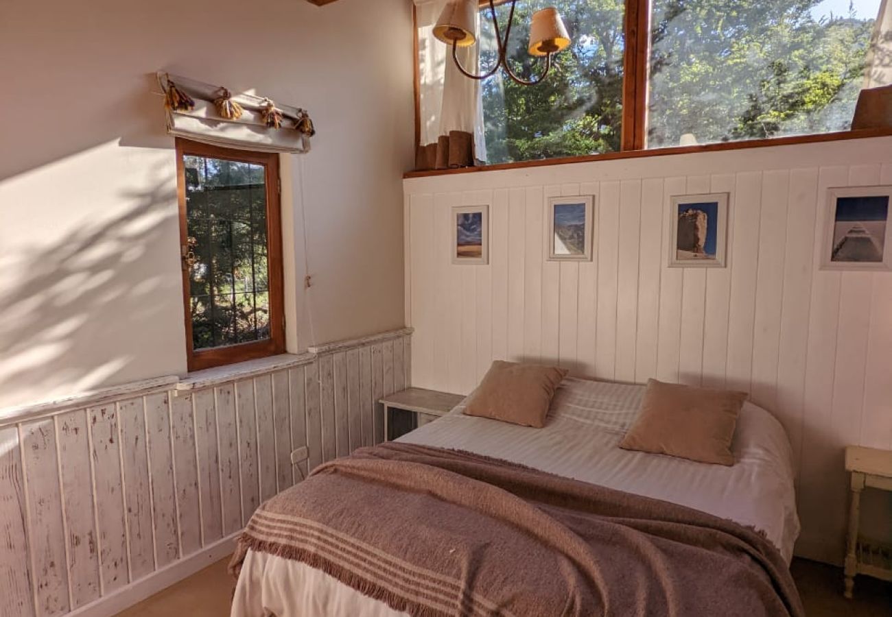 Cabin in San Carlos de Bariloche - 02/04PAX CATE08 CAB MARINA