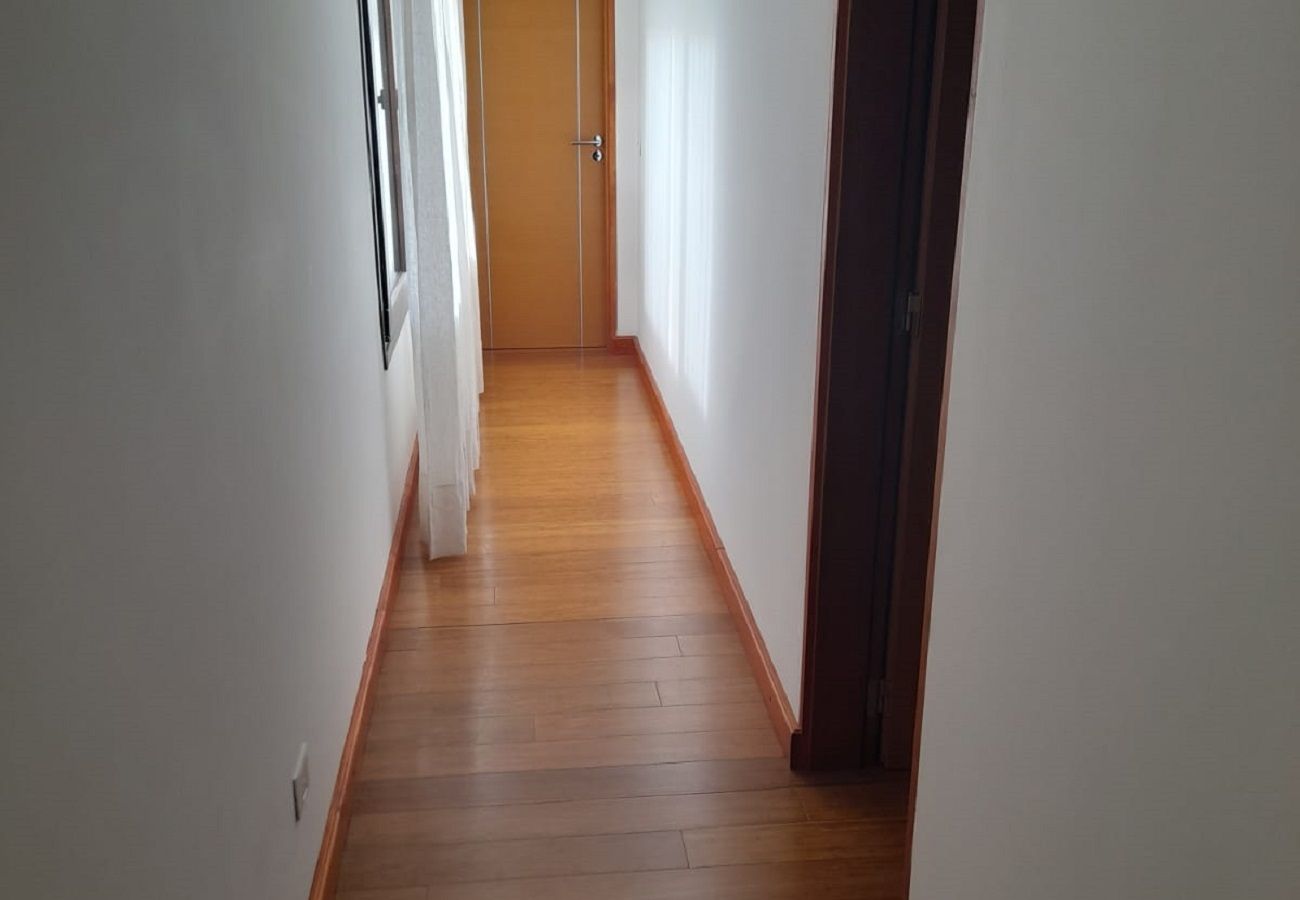 House in San Carlos de Bariloche - 07PAX ARE53 FER