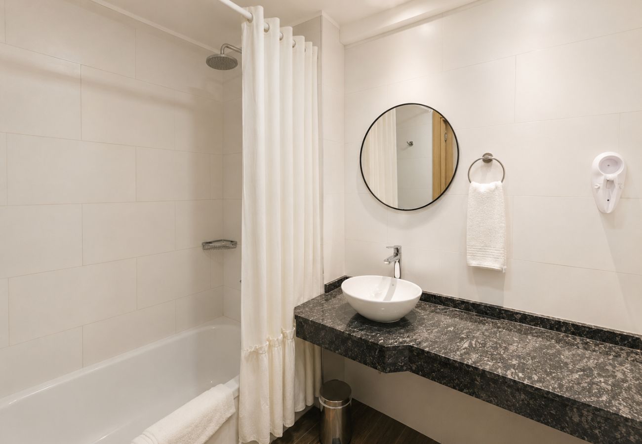 Apartment in San Carlos de Bariloche - Salvia, in downtown Bariloche with parking