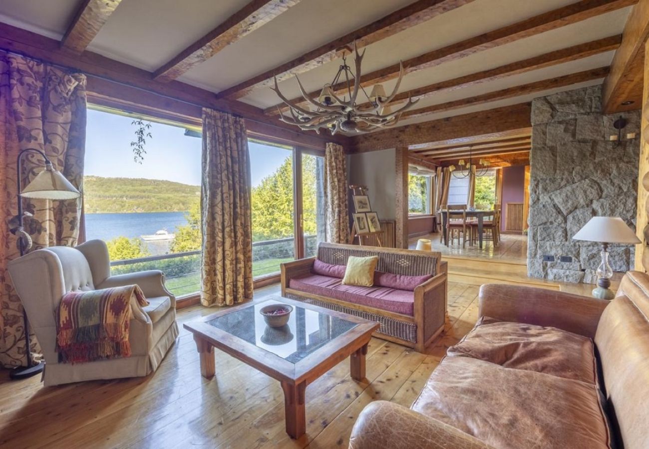 House in San Carlos de Bariloche - 09PAX VENAH01C ANA