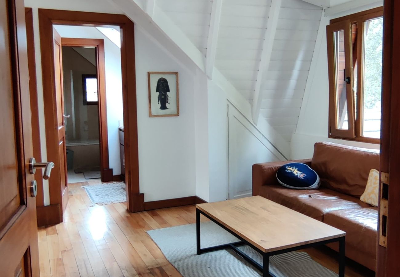 House in San Carlos de Bariloche - 08PAX ARE55 CARO G