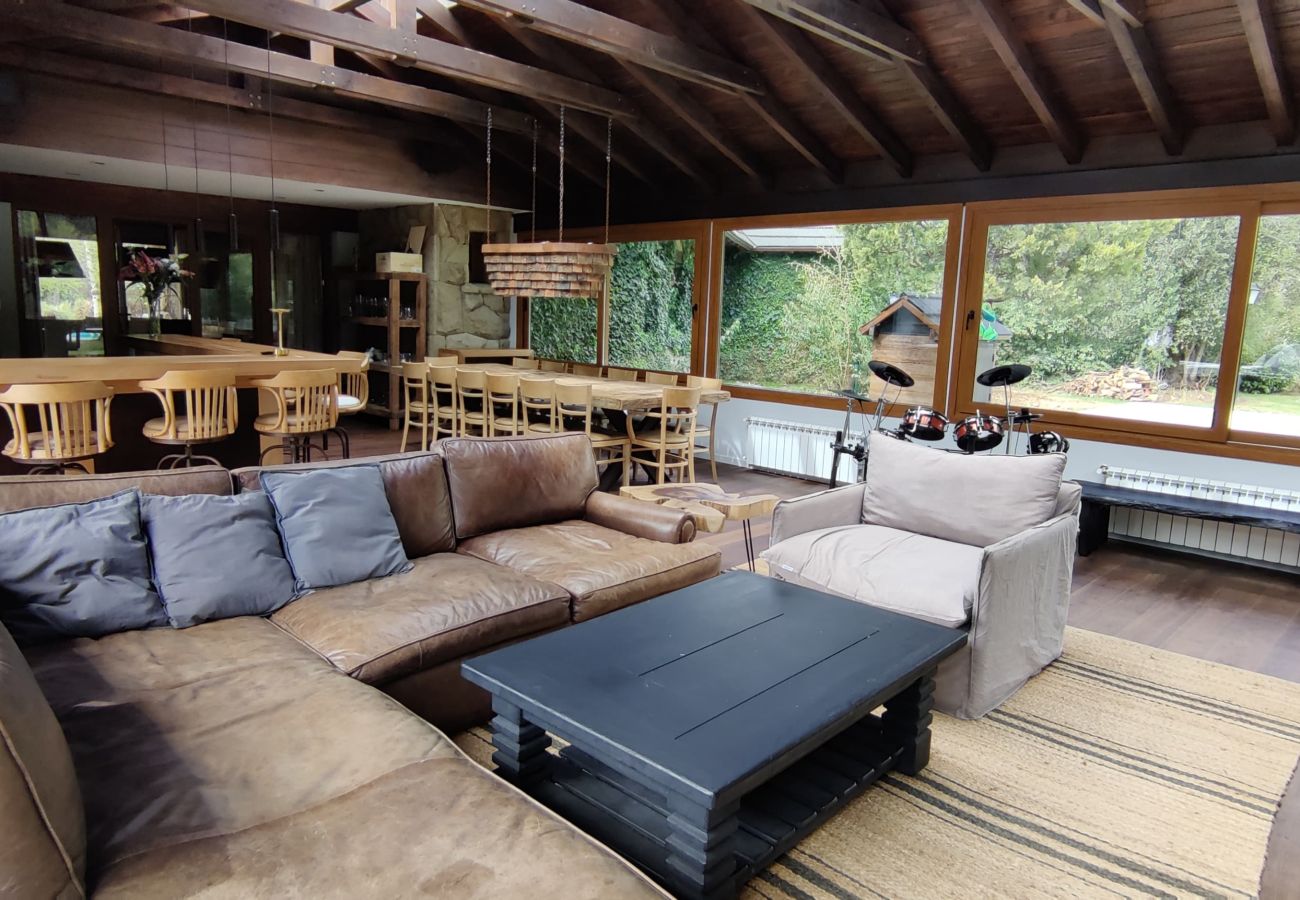 House in San Carlos de Bariloche - 08PAX ARE55 CARO G