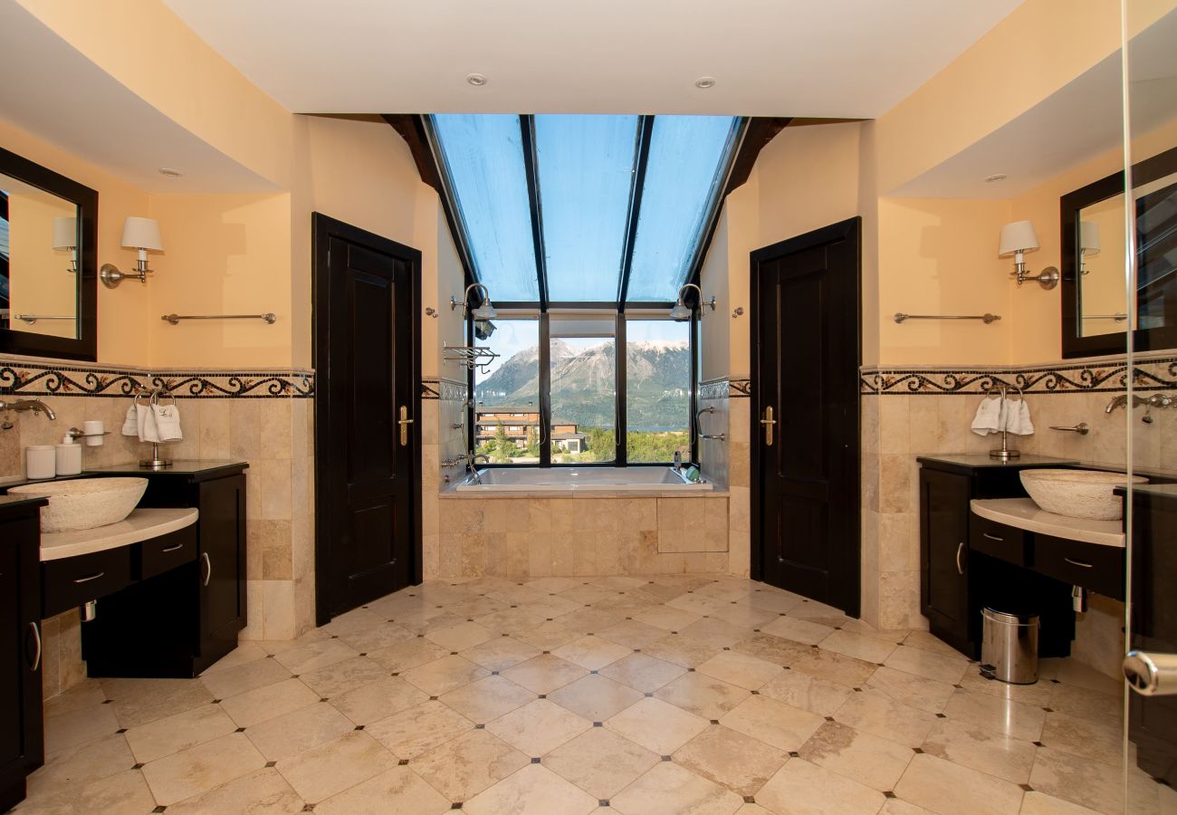 House in San Carlos de Bariloche - 18/20PAX ARE09 MAI