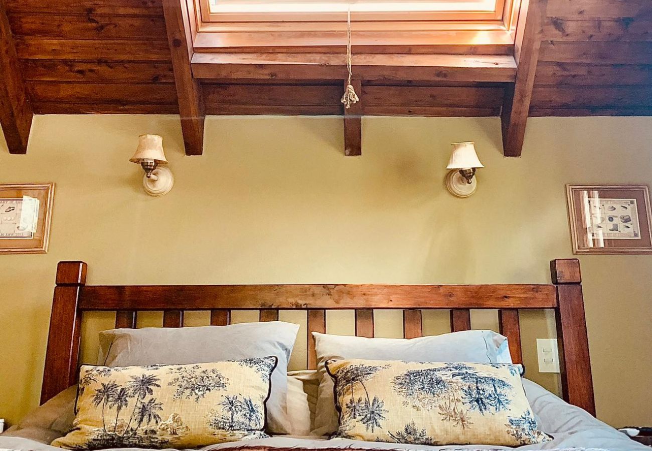 House in San Carlos de Bariloche - 08/10PAX CATE02-MARINA