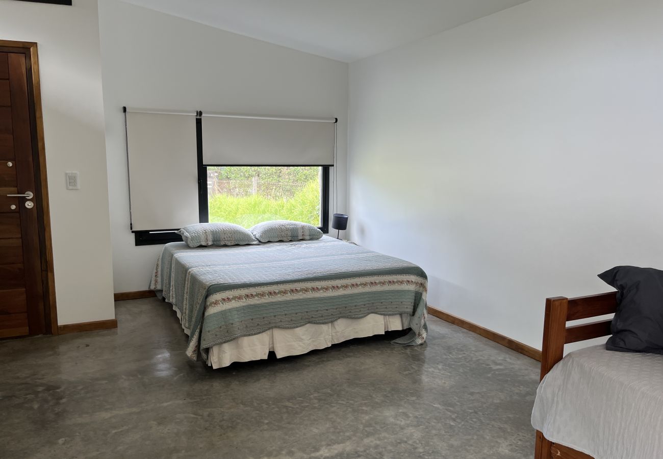 Studio in Mar Del Plata - A pasos del mar | Casa Paola | Hola Sur