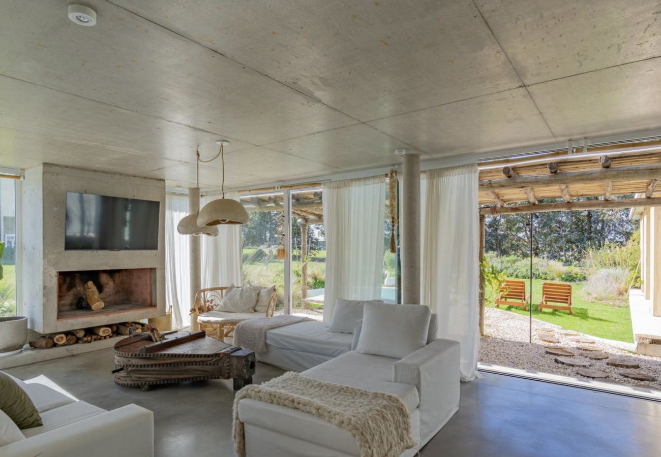 House in Mar Del Plata - Casonas del Haras | Casa Vicky | Hola Sur