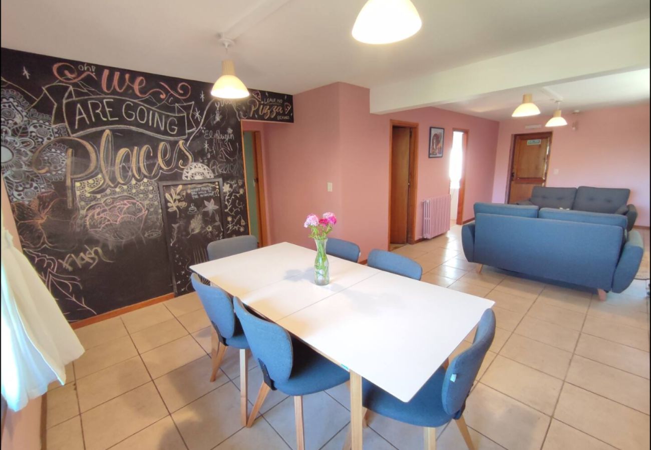 House in San Carlos de Bariloche - Jardin Botanico 6 rooms + 4 bathdroom
