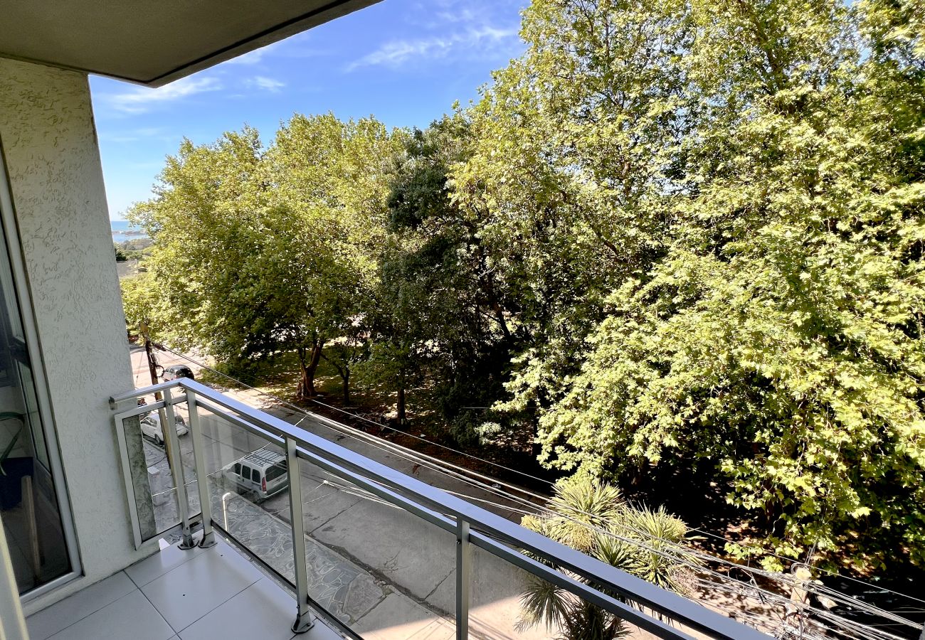 Apartment in Mar Del Plata - Plaza verde | Depto Al - A | Hola Sur