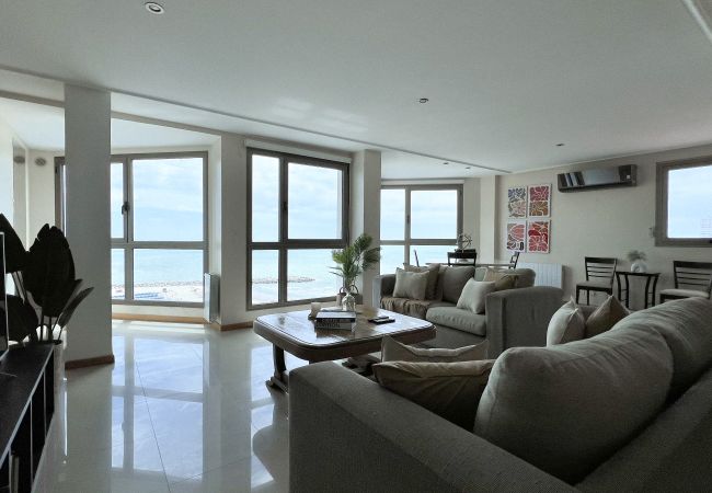 Apartment in Mar Del Plata - Soñar mirando el mar | Depto Falucho | Hola Sur