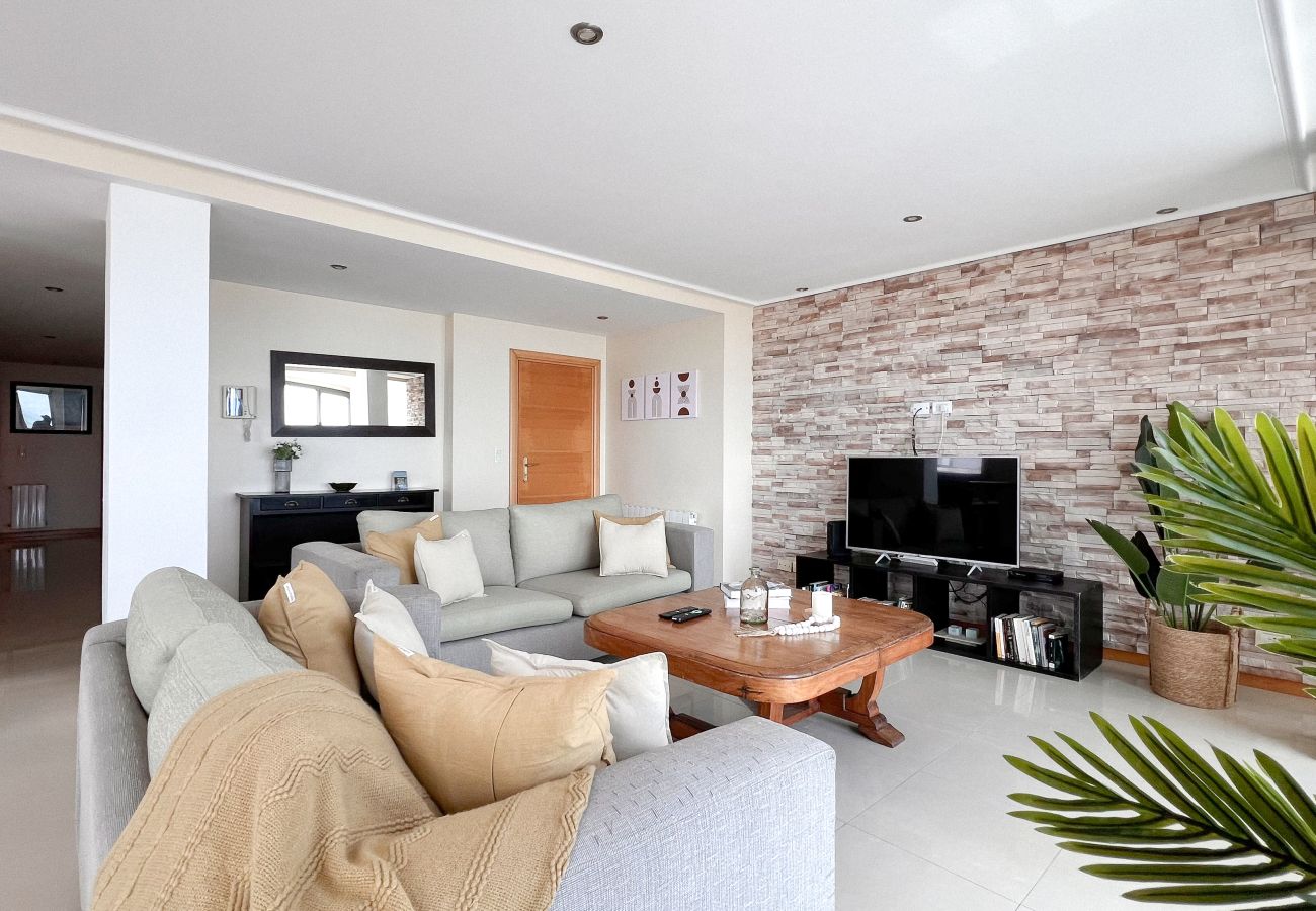 Apartment in Mar Del Plata - Soñar mirando el mar | Depto Falucho | Hola Sur