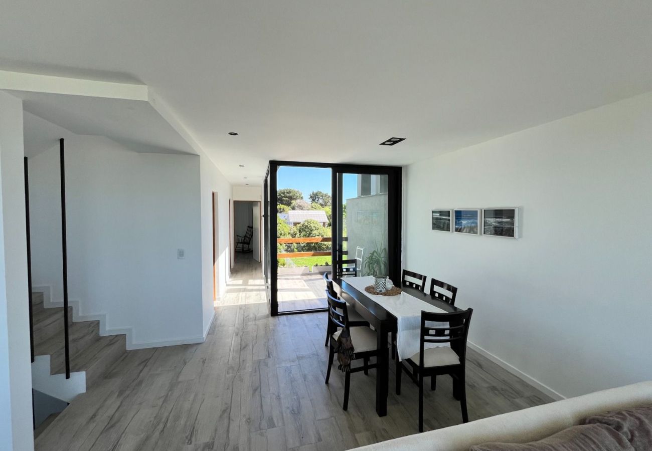 House in Chapadmalal - Sur Waves | Casa Altamar | Hola Sur