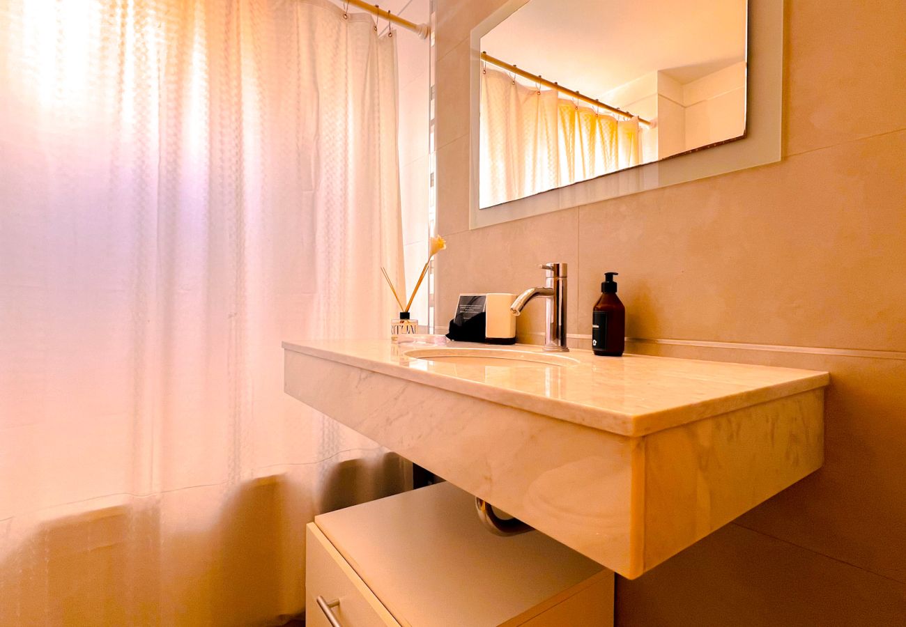 Apartment in Mar Del Plata - Depto Maral 52 6A | Depto Moni | Hola Sur