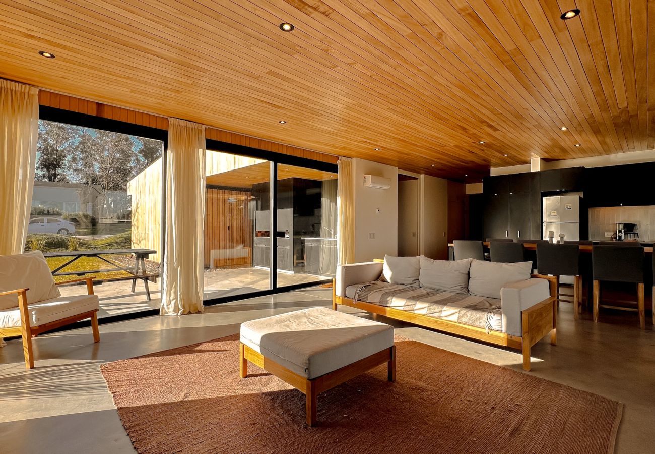 House in Chapadmalal - Wood House in Chapa | Casa Martin | Hola Sur