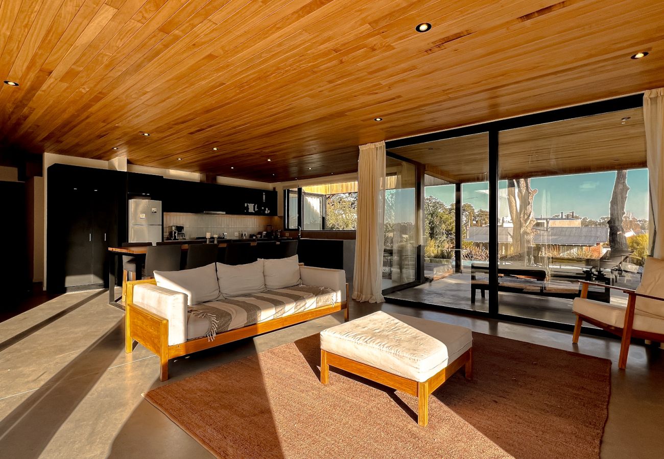 House in Chapadmalal - Wood House in Chapa | Casa Martin | Hola Sur