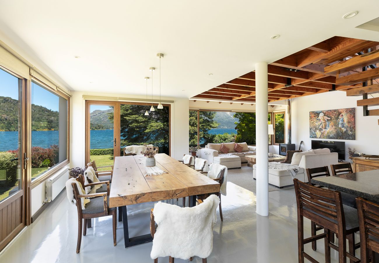 House in San Carlos de Bariloche - Casa con costa en Lago gutierrez en Bariloche