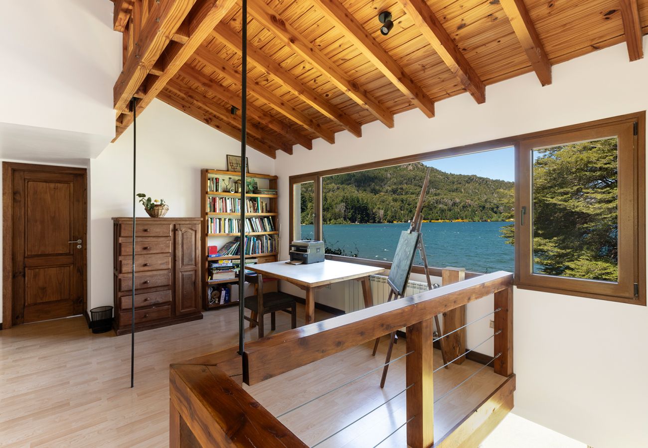 House in San Carlos de Bariloche - Casa con costa en Lago gutierrez en Bariloche