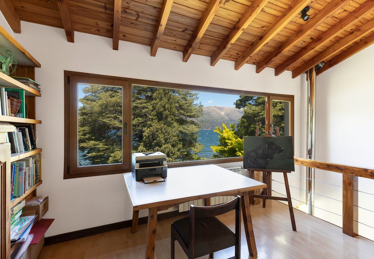 House in San Carlos de Bariloche - Casa con costa en Lago gutierrez en Bariloche