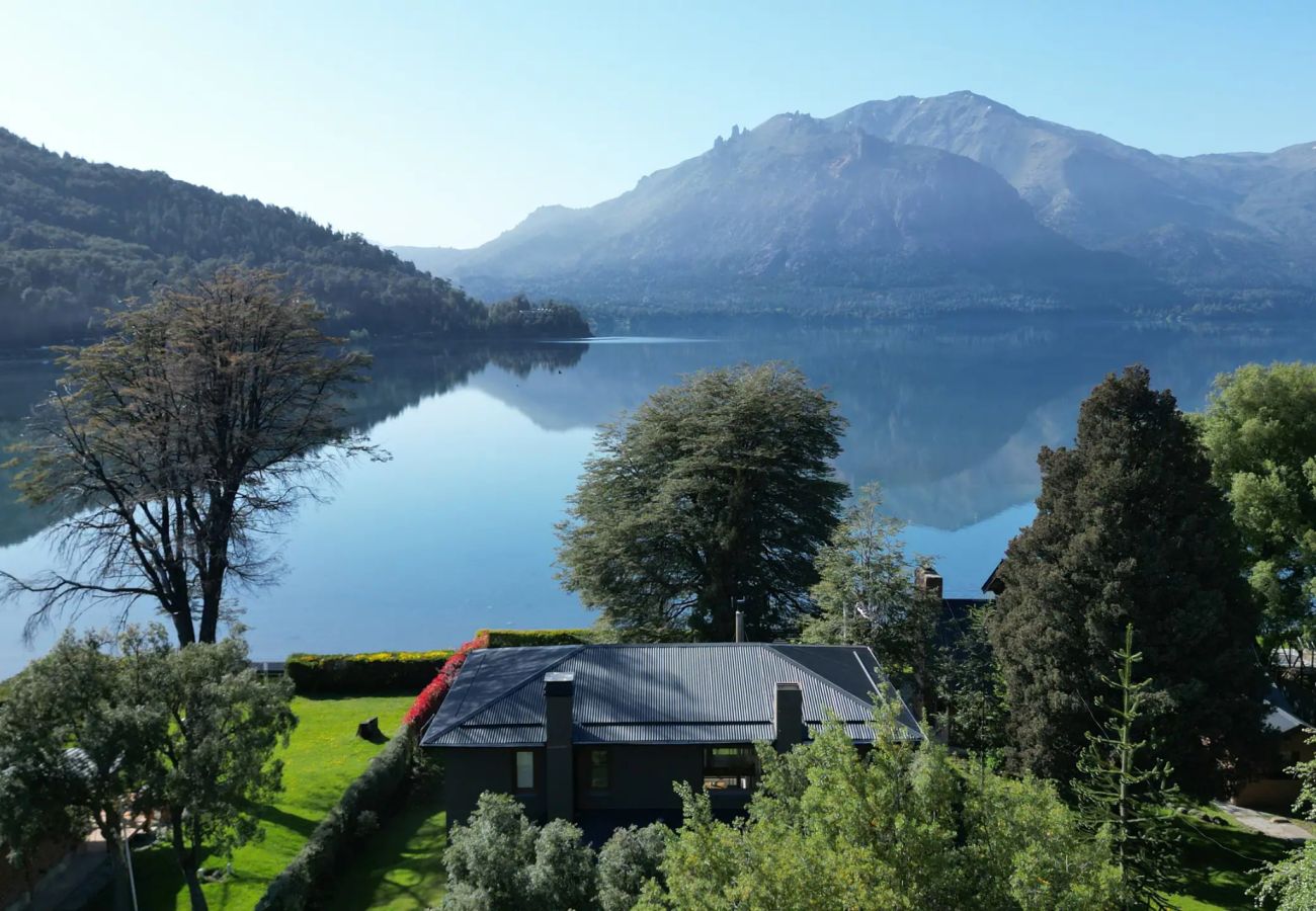 House in San Carlos de Bariloche - Casa con costa en Lago gutierrez en Bariloche
