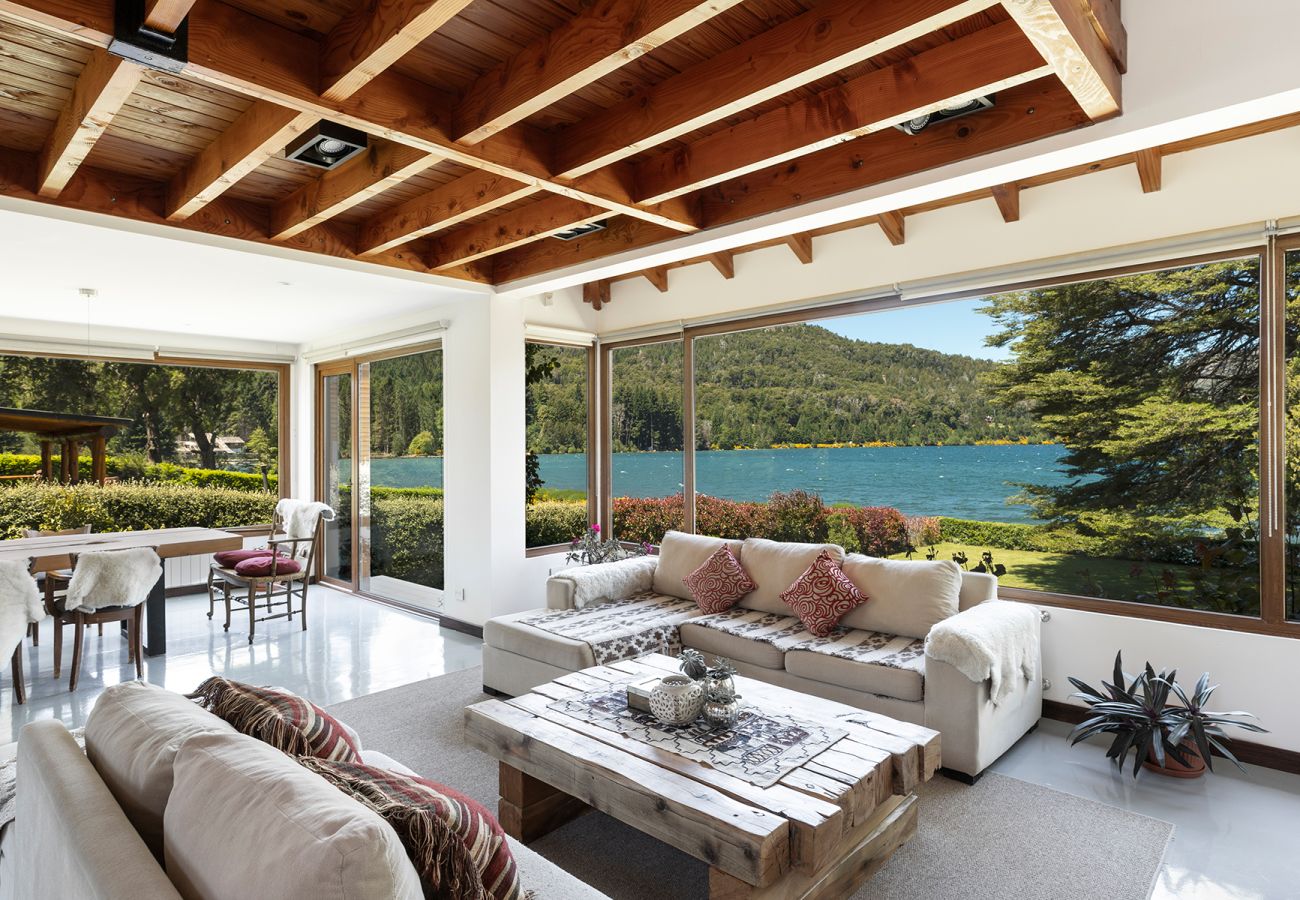 House in San Carlos de Bariloche - Casa con costa en Lago gutierrez en Bariloche
